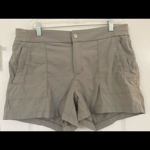 Athleta shorts sz 12